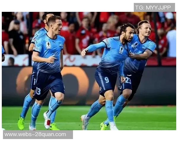 尼姆与沙托鲁激战在即谁能在法乙赛场上笑到最后